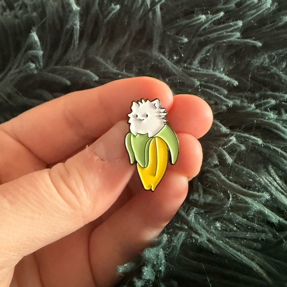 Women’s Jewelry Bananya Banana Funny Cat Enamel Pin-Yellow, Green, Black,& White